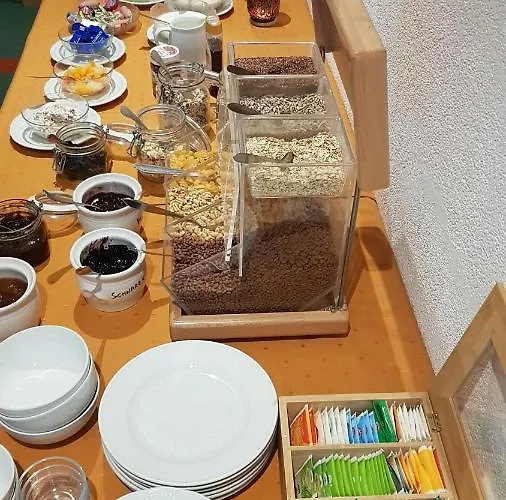 Burgschroffen Gasthof Fendels