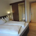 Pensión Burgschroffen
