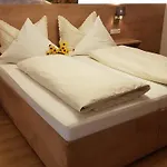 Burgschroffen 3*